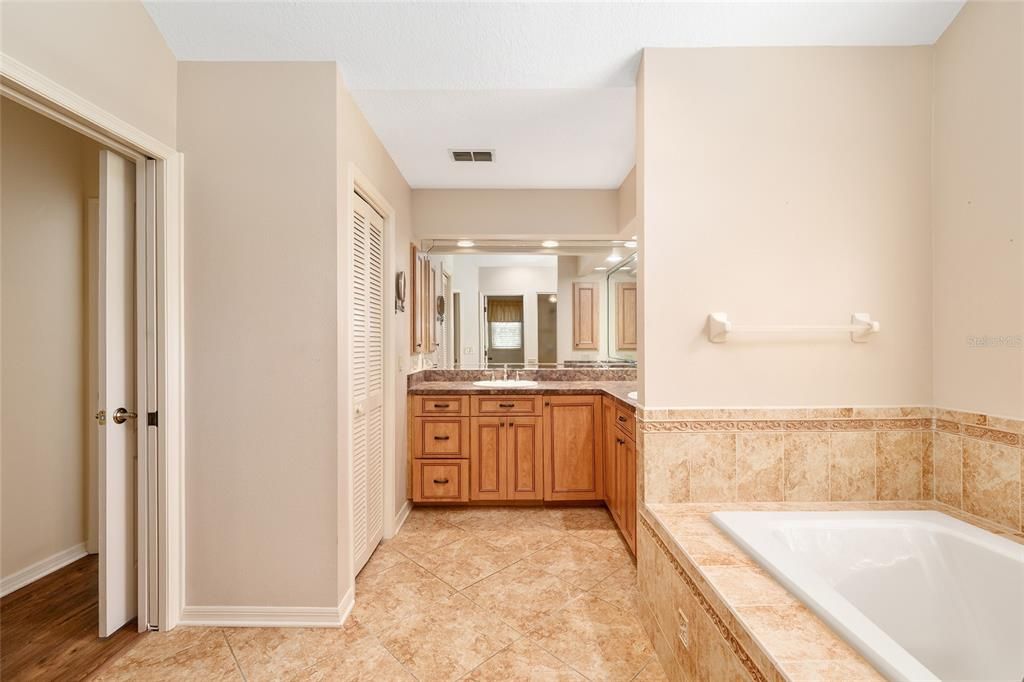 For Sale: $429,900 (3 beds, 2 baths, 2031 Square Feet)