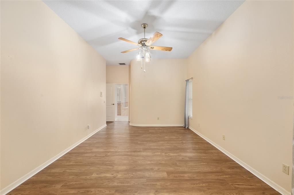 For Sale: $429,900 (3 beds, 2 baths, 2031 Square Feet)