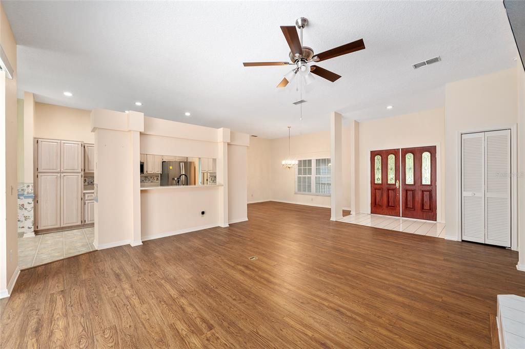 For Sale: $429,900 (3 beds, 2 baths, 2031 Square Feet)