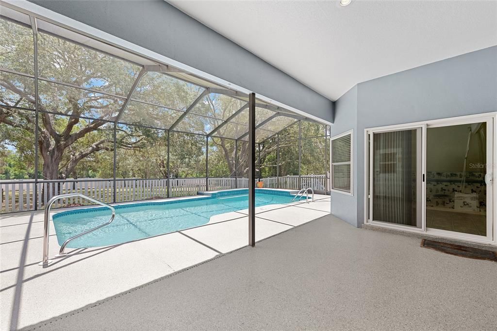 For Sale: $429,900 (3 beds, 2 baths, 2031 Square Feet)