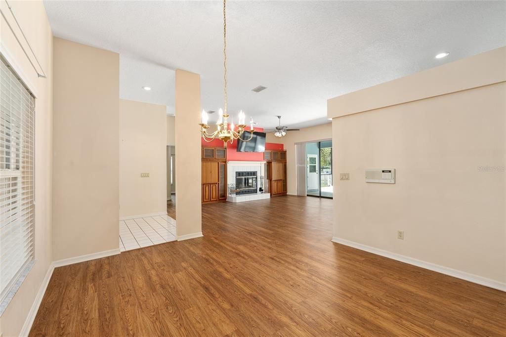 For Sale: $429,900 (3 beds, 2 baths, 2031 Square Feet)