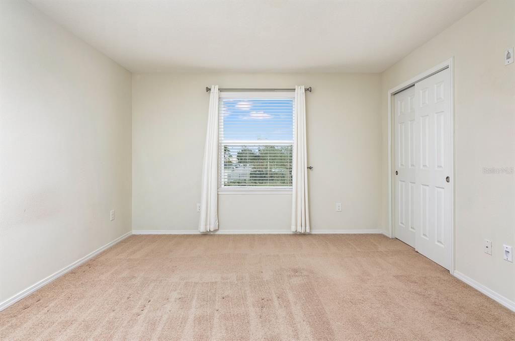 В аренду: $1,995 (2 спален, 2 ванн, 1496 Квадратных фут)