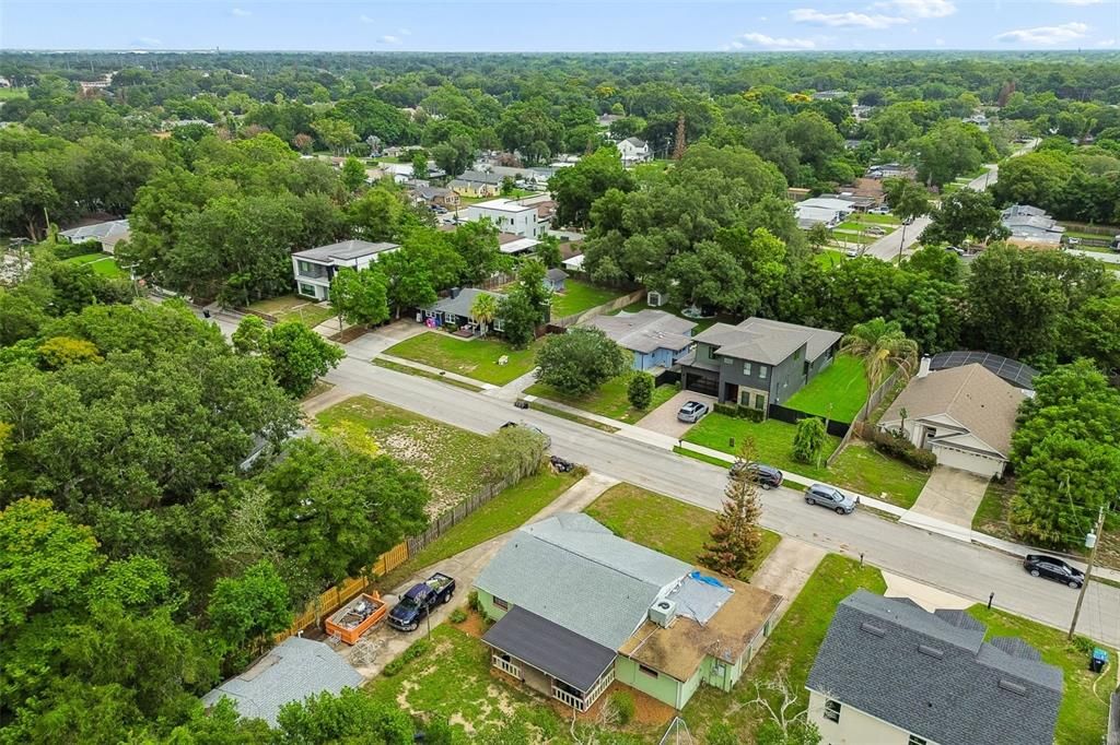 待售: $549,900 (0.34 acres)