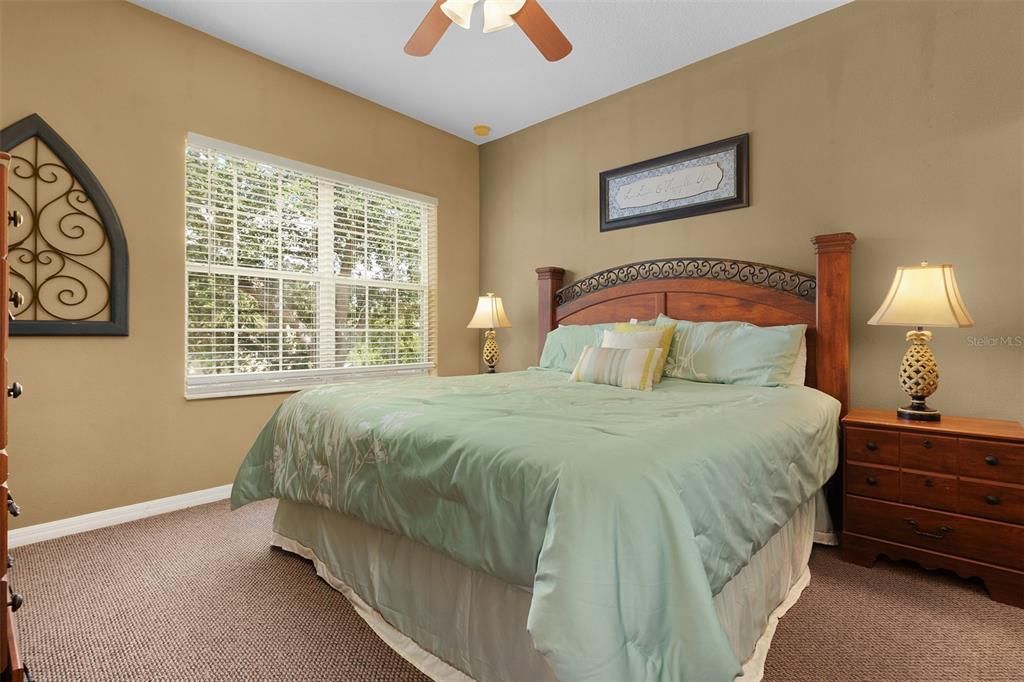Active With Contract: $220,000 (2 beds, 2 baths, 1015 Square Feet)