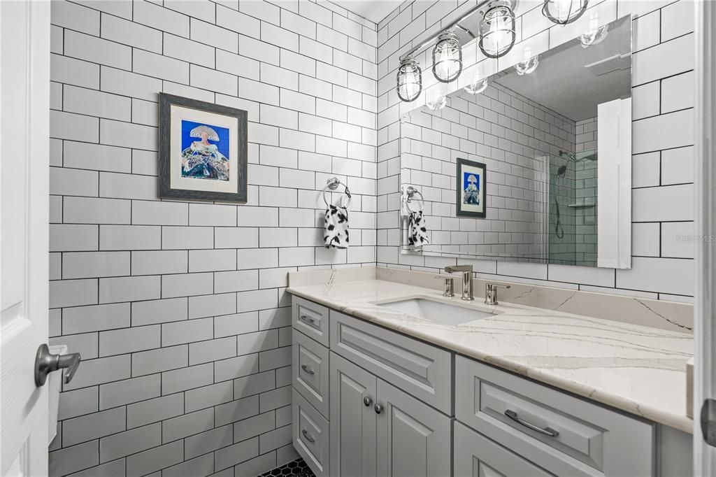Active With Contract: $329,000 (3 beds, 2 baths, 1530 Square Feet)