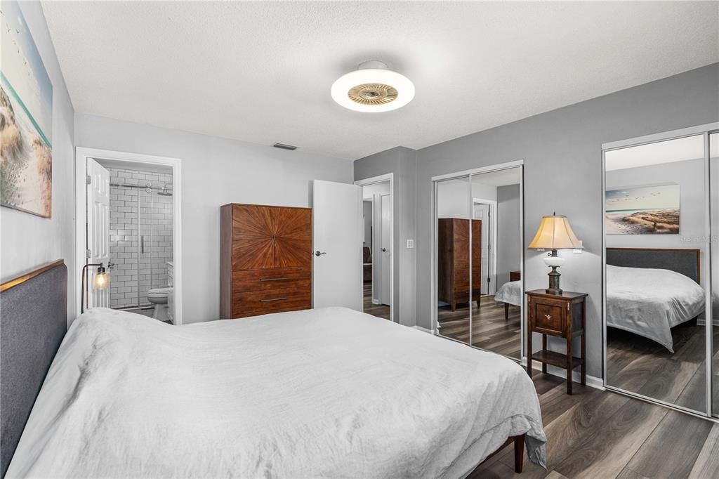 Active With Contract: $329,000 (3 beds, 2 baths, 1530 Square Feet)