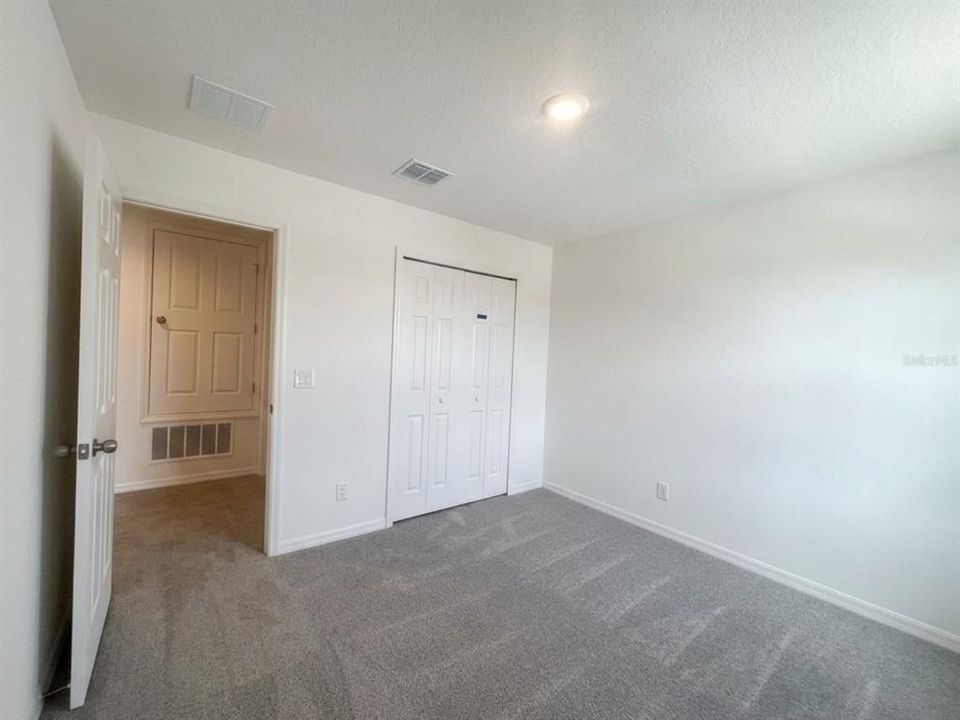 For Rent: $2,100 (4 beds, 3 baths, 1898 Square Feet)