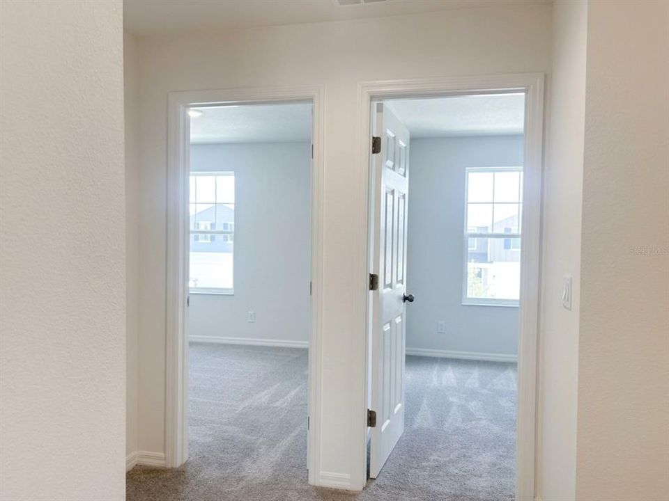 For Rent: $2,100 (4 beds, 3 baths, 1898 Square Feet)