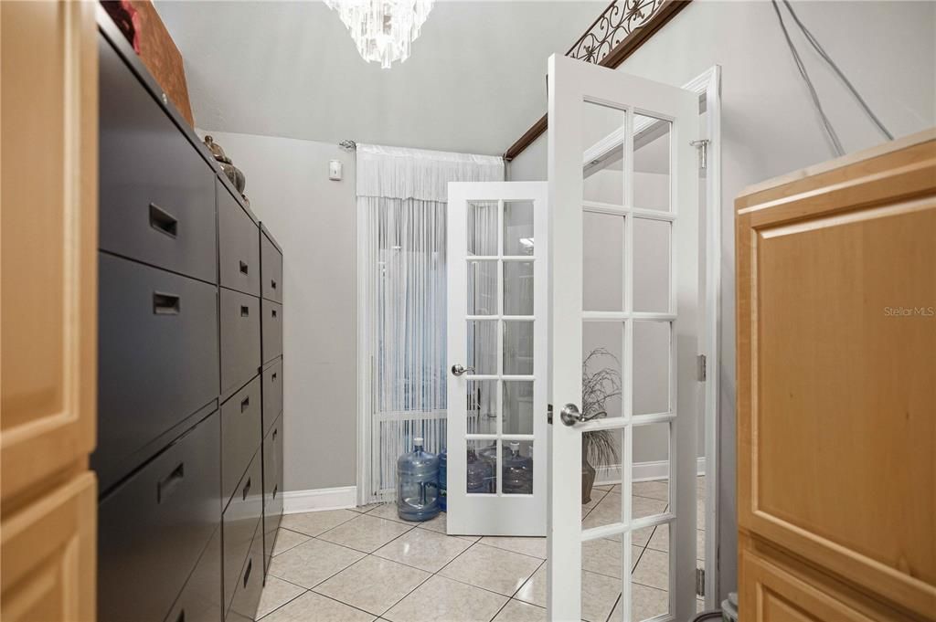 На продажу: $429,900 (0 спален, 0 ванн, 1599 Квадратных фут)
