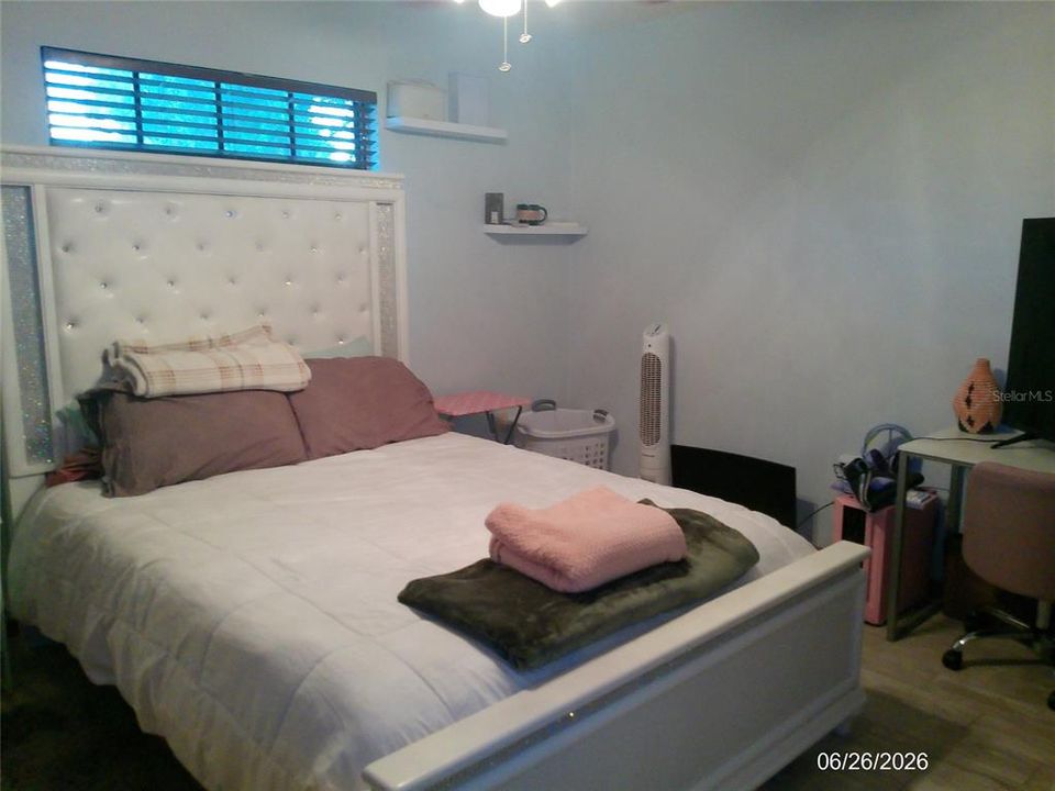 En Renta: $2,250 (3 camas, 2 baños, 1602 Pies cuadrados)