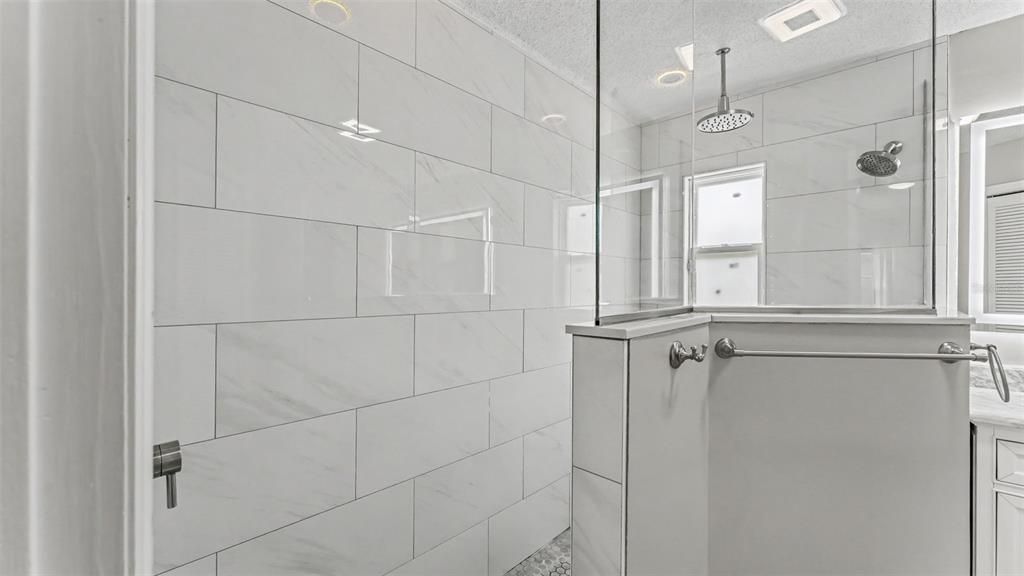 На продажу: $465,000 (4 спален, 2 ванн, 1747 Квадратных фут)