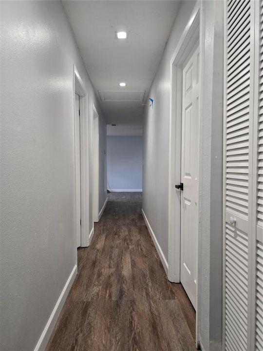 В аренду: $1,700 (4 спален, 1 ванн, 1269 Квадратных фут)