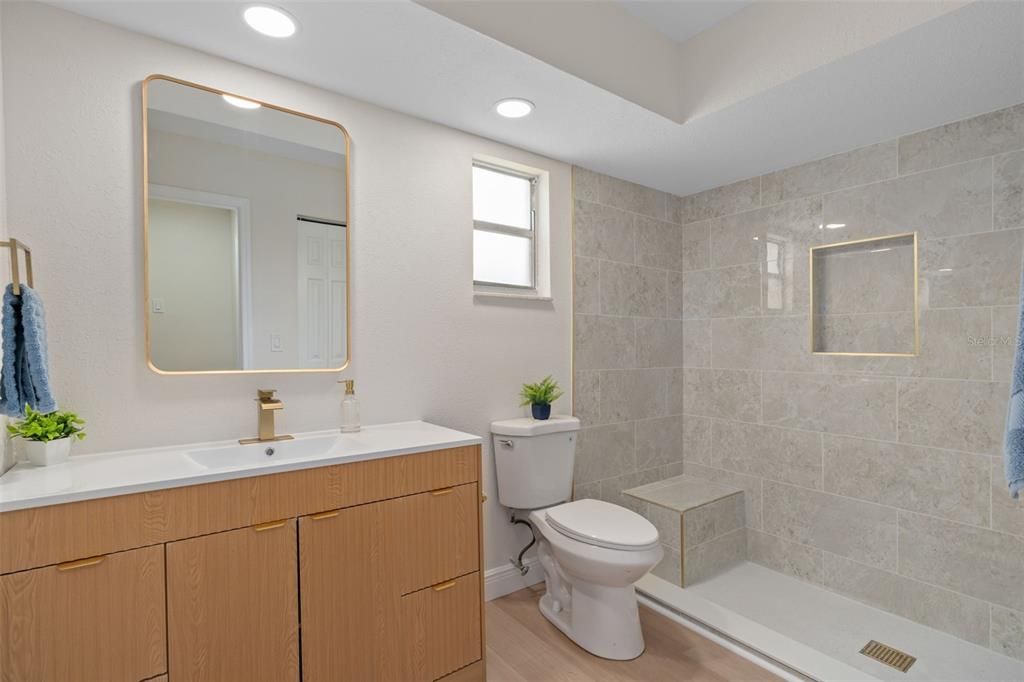 En Venta: $329,000 (2 camas, 2 baños, 1388 Pies cuadrados)