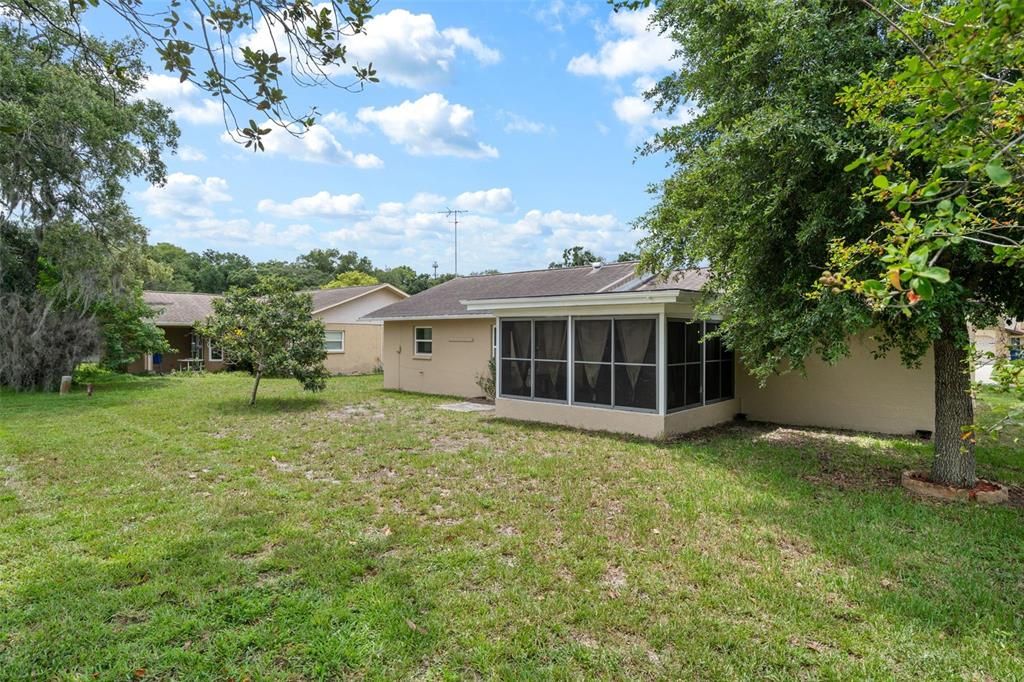 En Venta: $329,000 (2 camas, 2 baños, 1388 Pies cuadrados)