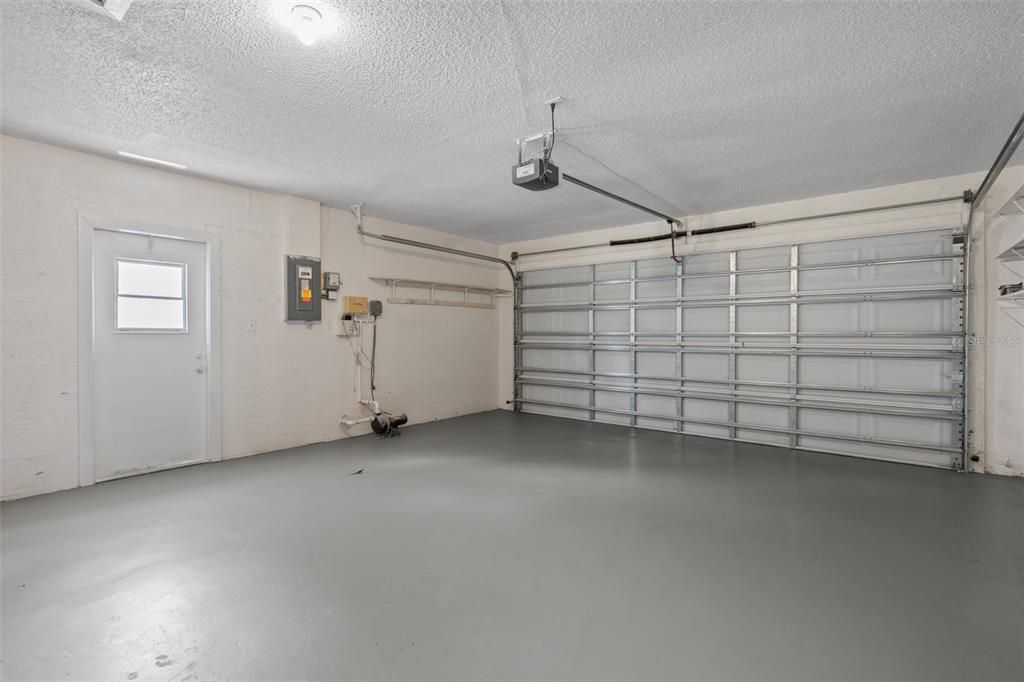 En Venta: $329,000 (2 camas, 2 baños, 1388 Pies cuadrados)
