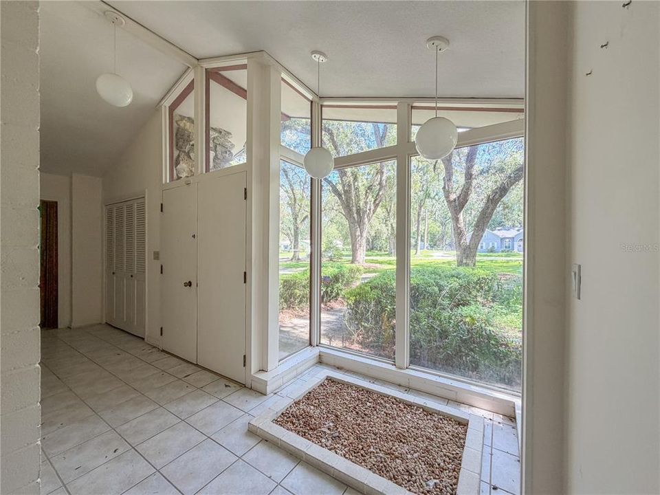 En Venta: $446,000 (4 camas, 3 baños, 3613 Pies cuadrados)