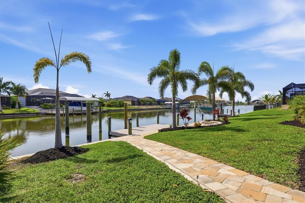 Activo con contrato: $750,000 (3 camas, 2 baños, 2098 Pies cuadrados)