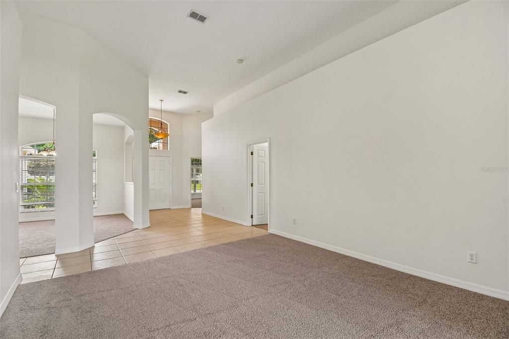 For Sale: $575,000 (4 beds, 3 baths, 2741 Square Feet)