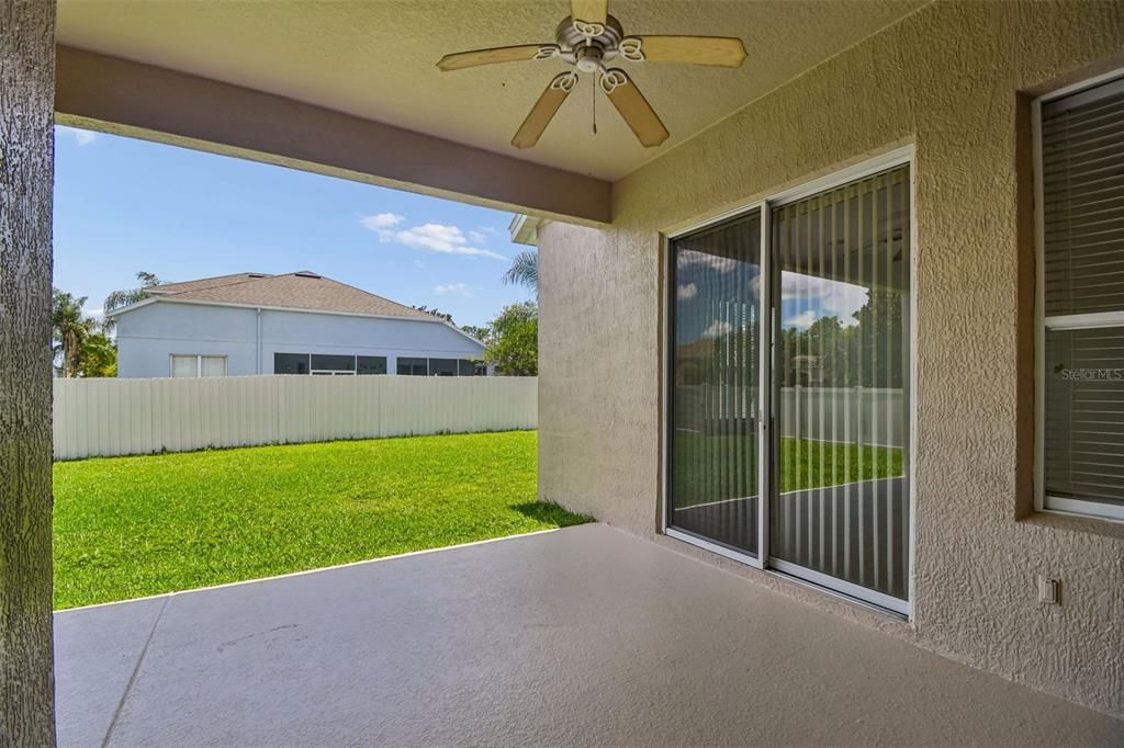For Sale: $575,000 (4 beds, 3 baths, 2741 Square Feet)