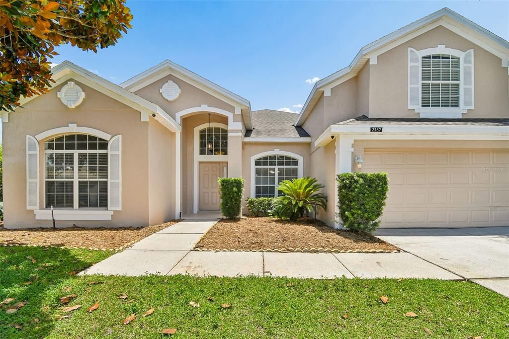 For Sale: $575,000 (4 beds, 3 baths, 2741 Square Feet)