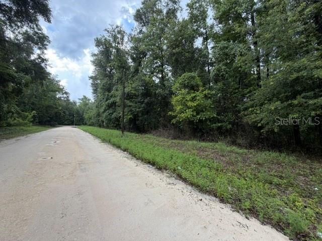 En Venta: $70,000 (5.00 acres)