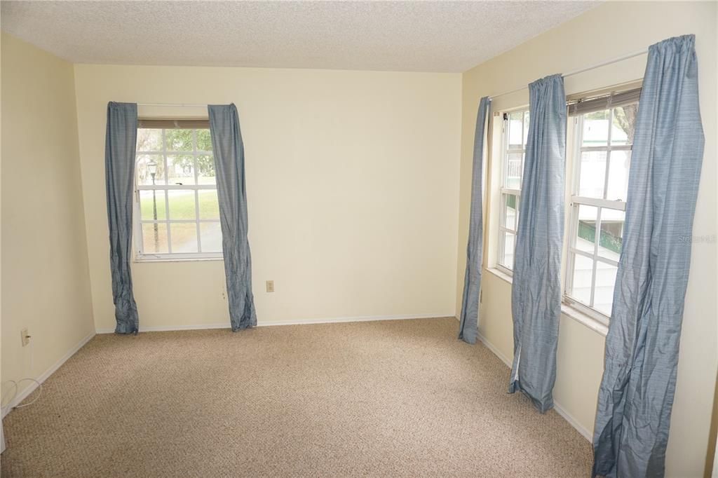 En Venta: $94,900 (2 camas, 2 baños, 840 Pies cuadrados)