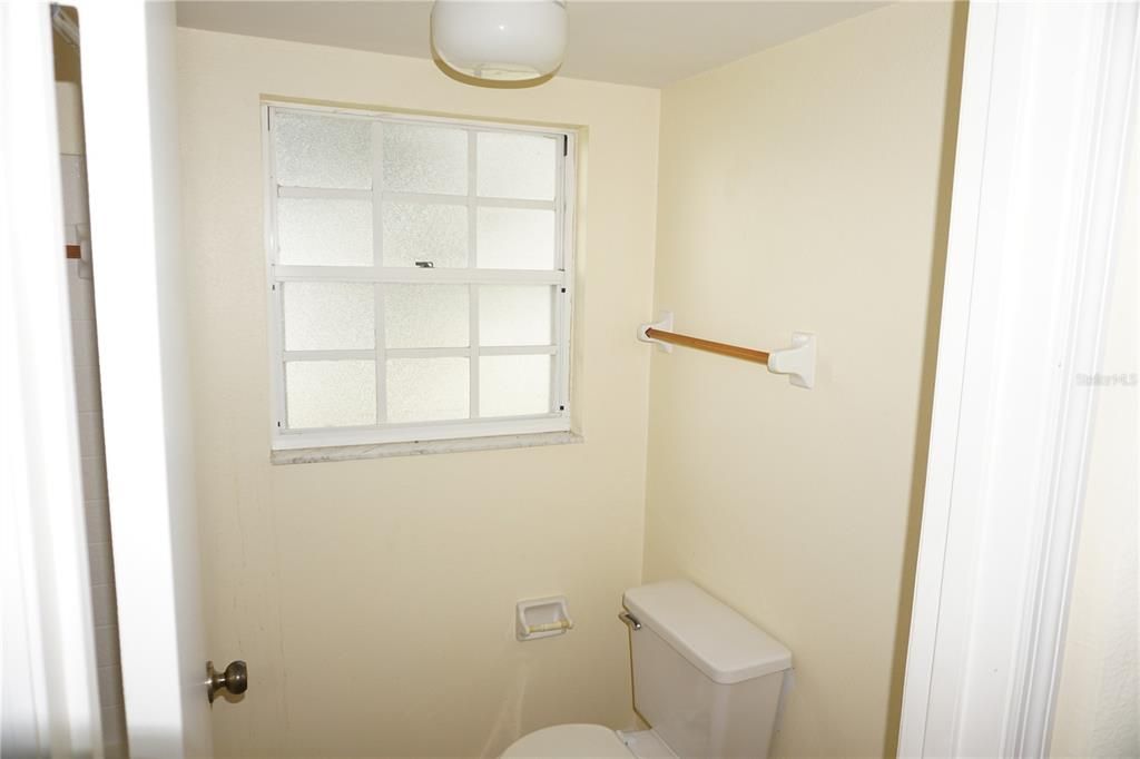 En Venta: $94,900 (2 camas, 2 baños, 840 Pies cuadrados)