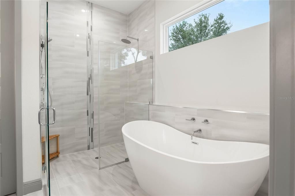 На продажу: $925,000 (4 спален, 3 ванн, 2672 Квадратных фут)