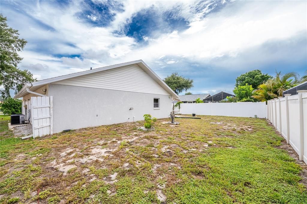 En Venta: $329,000 (3 camas, 2 baños, 1635 Pies cuadrados)