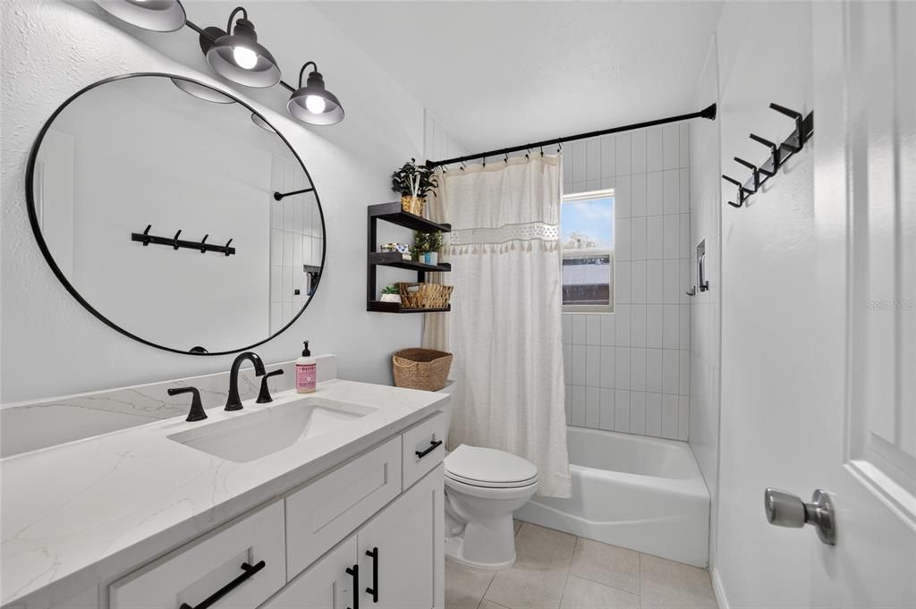 For Sale: $325,000 (3 beds, 2 baths, 2052 Square Feet)