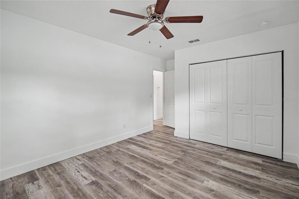 Activo con contrato: $299,900 (3 camas, 2 baños, 1158 Pies cuadrados)