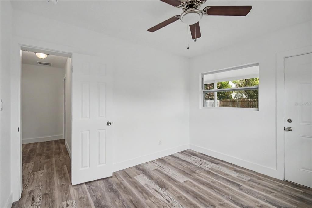 Activo con contrato: $299,900 (3 camas, 2 baños, 1158 Pies cuadrados)