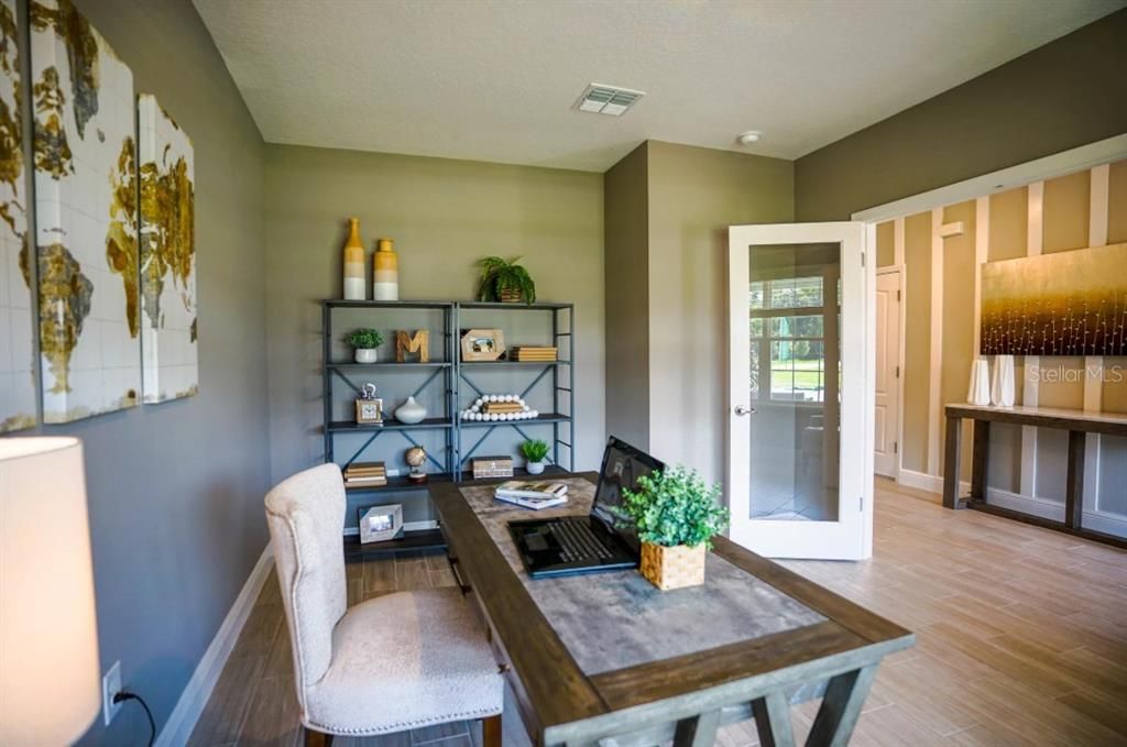 Active With Contract: $449,900 (4 beds, 3 baths, 2802 Square Feet)