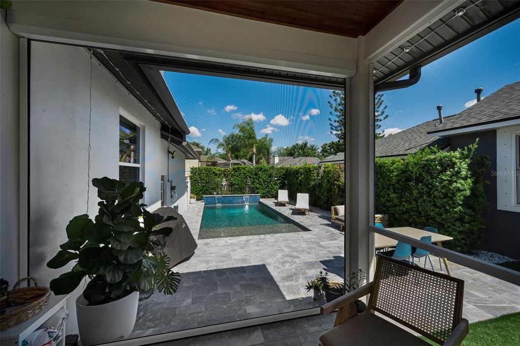 Activo con contrato: $625,000 (4 camas, 3 baños, 2112 Pies cuadrados)