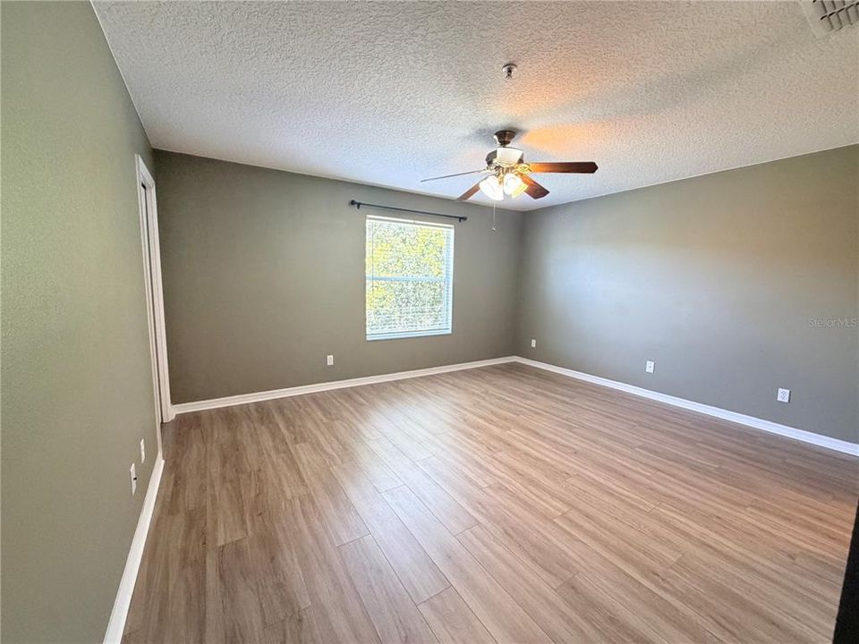 For Rent: $2,280 (3 beds, 2 baths, 1495 Square Feet)