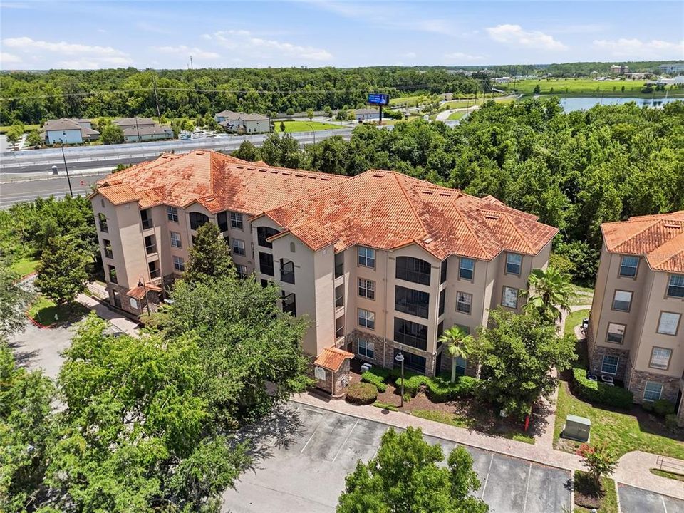 На продажу: $198,000 (2 спален, 2 ванн, 1134 Квадратных фут)