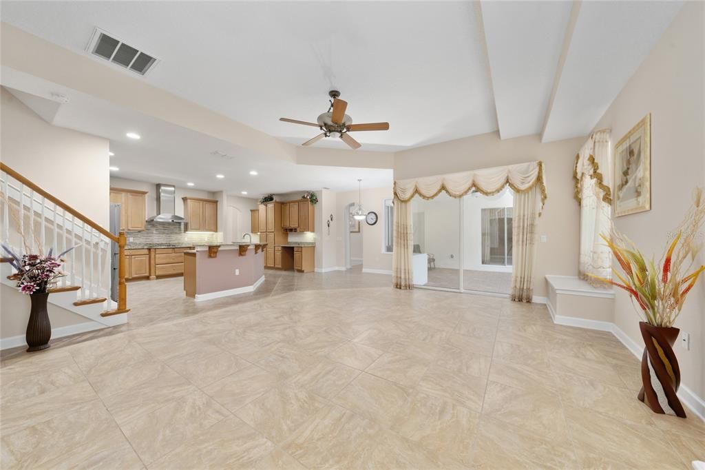 En Venta: $860,000 (5 camas, 4 baños, 3656 Pies cuadrados)