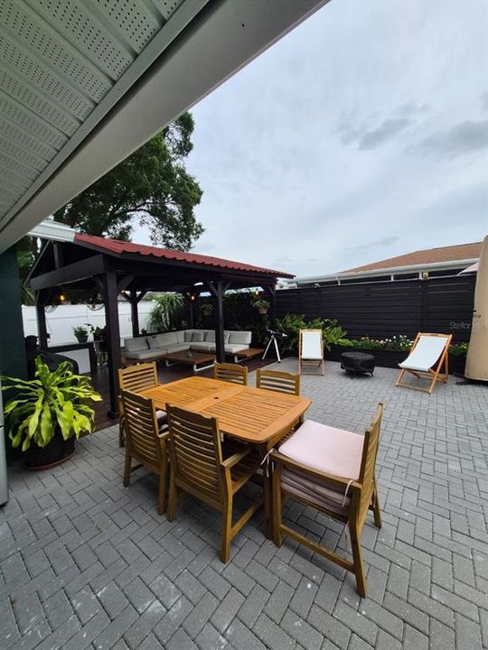 For Sale: $495,000 (3 beds, 2 baths, 1573 Square Feet)