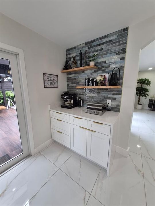 For Sale: $495,000 (3 beds, 2 baths, 1573 Square Feet)