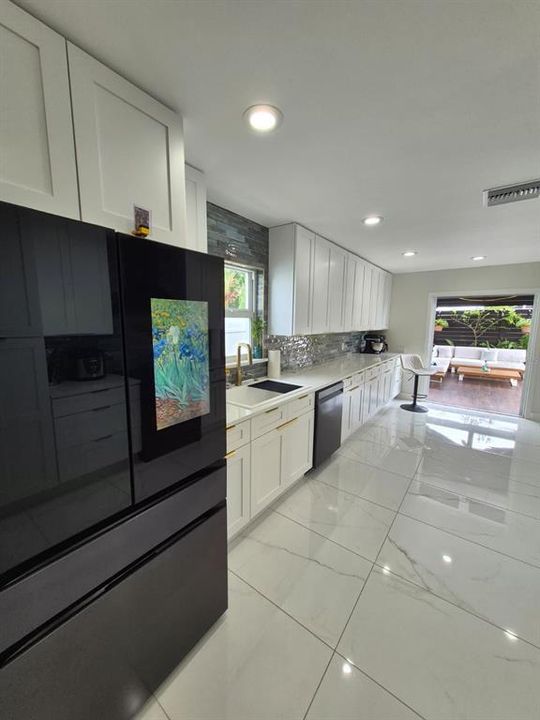 For Sale: $495,000 (3 beds, 2 baths, 1573 Square Feet)
