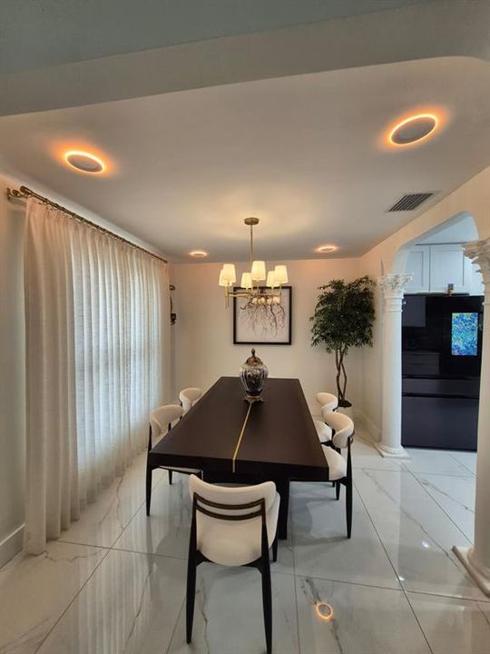 For Sale: $495,000 (3 beds, 2 baths, 1573 Square Feet)
