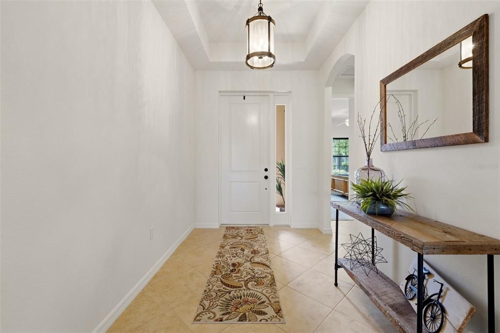En Venta: $710,000 (4 camas, 3 baños, 2757 Pies cuadrados)