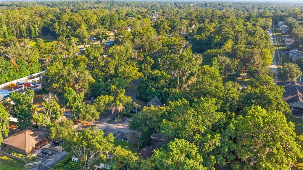 En Venta: $499,900 (0.73 acres)