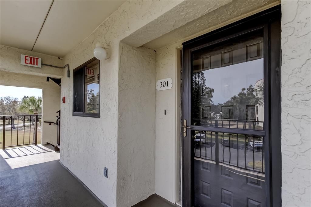 For Sale: $287,700 (2 beds, 2 baths, 1280 Square Feet)