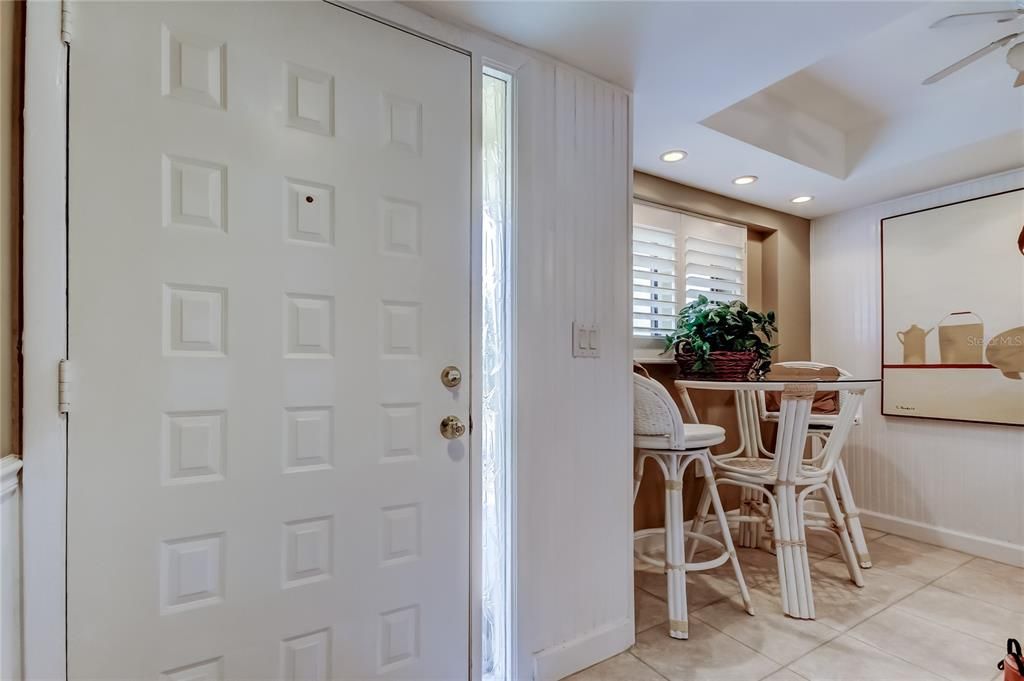 For Sale: $287,700 (2 beds, 2 baths, 1280 Square Feet)
