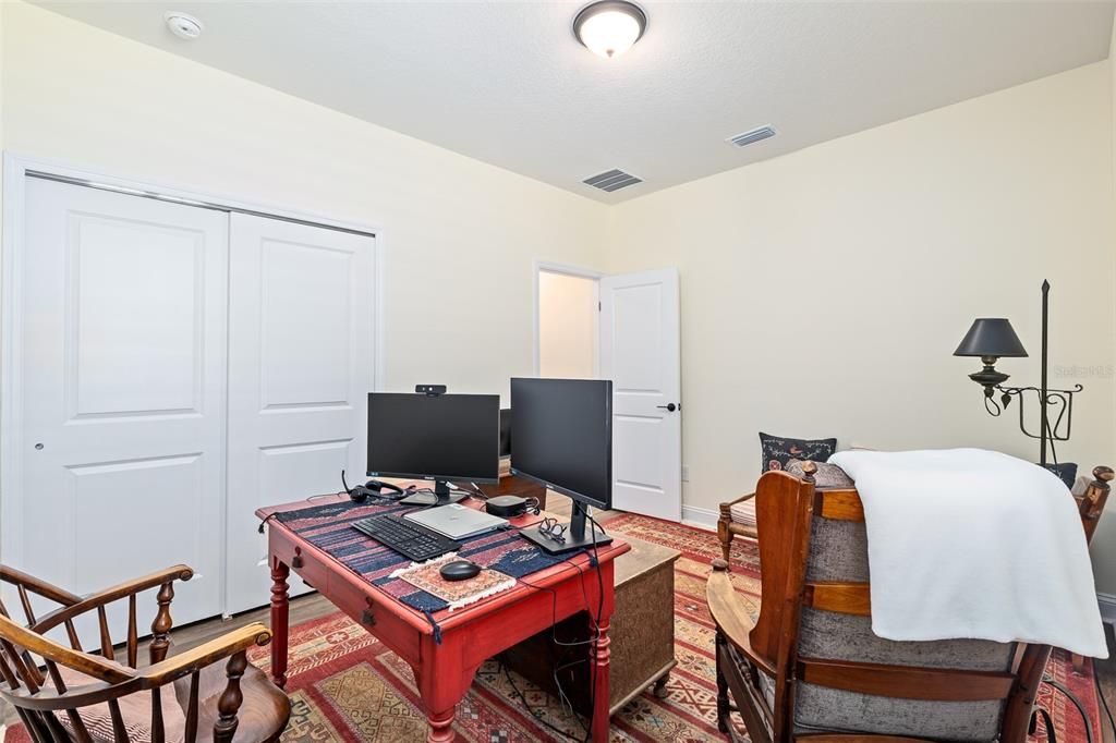 For Sale: $455,000 (4 beds, 2 baths, 2003 Square Feet)