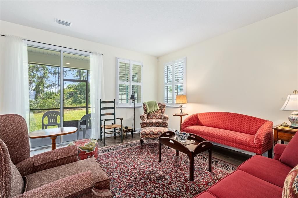 For Sale: $455,000 (4 beds, 2 baths, 2003 Square Feet)