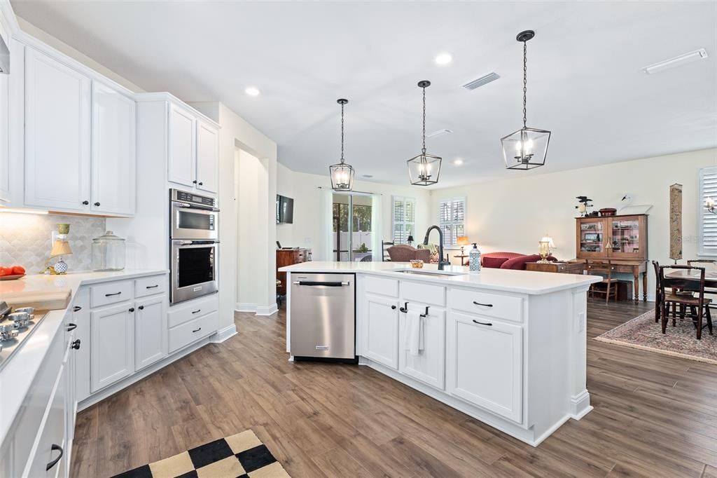 For Sale: $455,000 (4 beds, 2 baths, 2003 Square Feet)