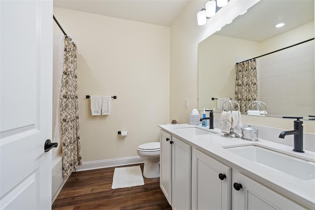 For Sale: $455,000 (4 beds, 2 baths, 2003 Square Feet)