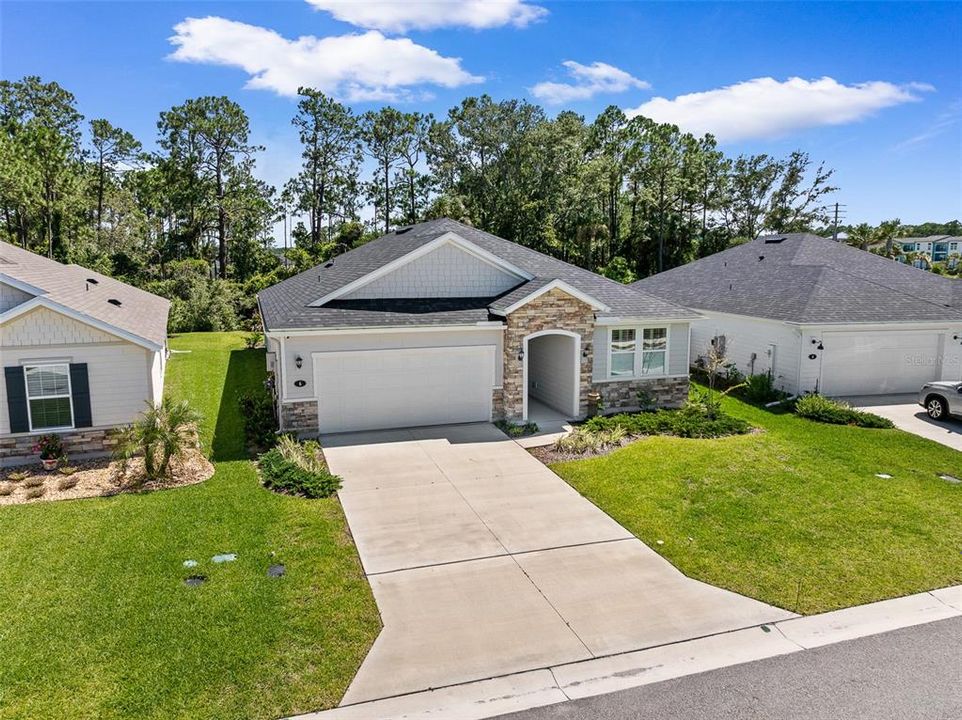For Sale: $455,000 (4 beds, 2 baths, 2003 Square Feet)